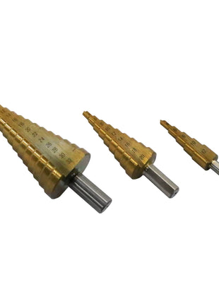 4750959143698