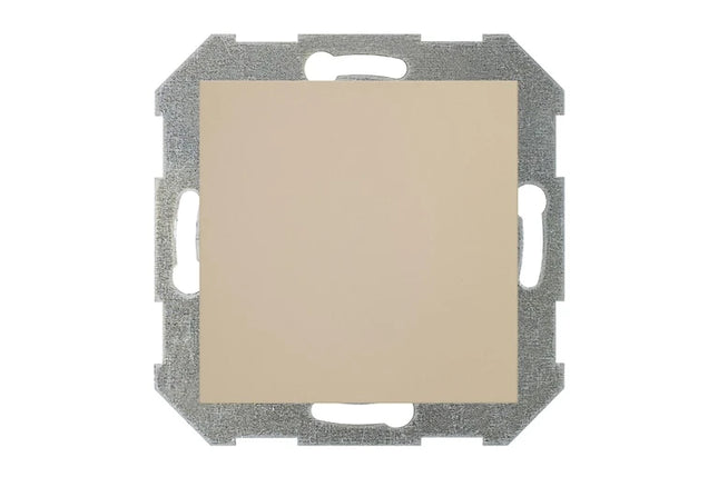 4770025002001