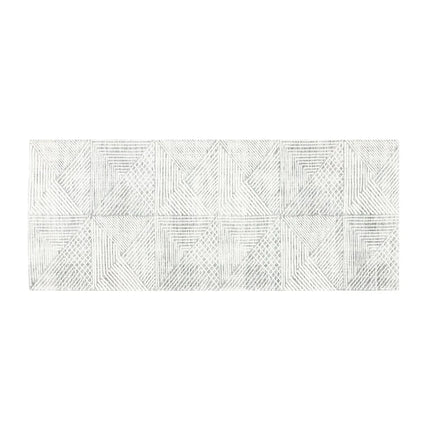 4772013445449