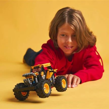 5702017816227